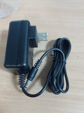 фото зарядное устройство для тележек cw 8,4v/0,5a (charger)